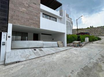 018bb7cbfbb20968a646df41e11f554310ebaf845572581cce0e8bab1f5a5ca5 · Residencia Nueva en Venta en Fraccionamiento El Diamante