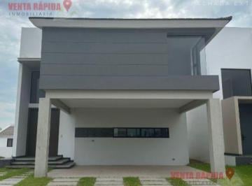 Casa · 303m² · 3 Recámaras · 2 Estacionamientos · Casa en Residencial La Primavera