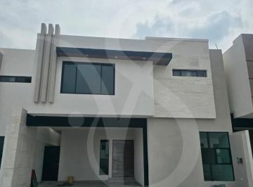 Casa de 4 habitaciones, Ramos Arizpe · Venta de Casa con Recamara Planta Baja Valle de Fontana