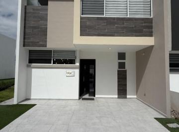 Casa en condominio · 167m² · 4 Recámaras · 2 Estacionamientos · Casa en Venta en Sección Betel