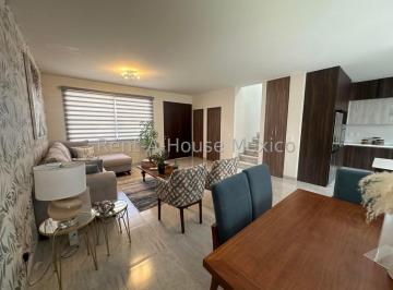 Casa · 171m² · 4 Recámaras · 2 Estacionamientos · Lomas del Marqués Casa de 4 Recamaras en Venta Rah930