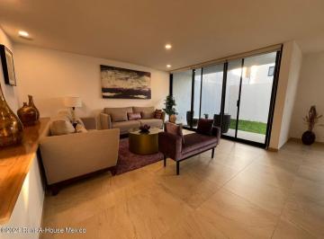 Casa · 206m² · 3 Recámaras · 2 Estacionamientos · Zibatá Casa de 3 Recamaras en Venta Rah3711