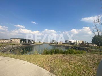 Casa · 270m² · 3 Recámaras · 2 Estacionamientos · Casa en Venta en Lomas del Campanario Norte Querétaro - (4)