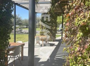 Casa de 4 habitaciones, Querétaro · Casa en Venta en La Vista Residencial, Querétaro