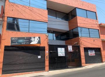 Edificio · 320m² · 9 Estacionamientos · Edifico en Venta en El Centro Queretaro