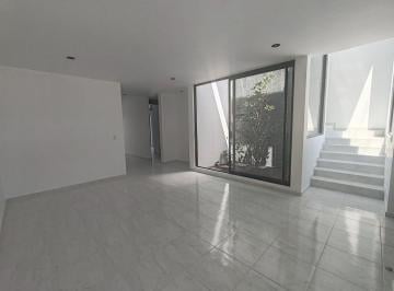 Casa · 155m² · 2 Recámaras · 2 Estacionamientos · Casa en Venta en Cañadas del Arroyo, Corregidora, Queretaro