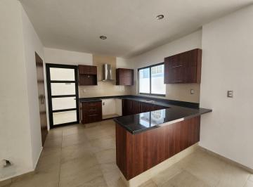 Casa · 162m² · 3 Recámaras · 2 Estacionamientos · Casa en Venta Milenio III Queretaro
