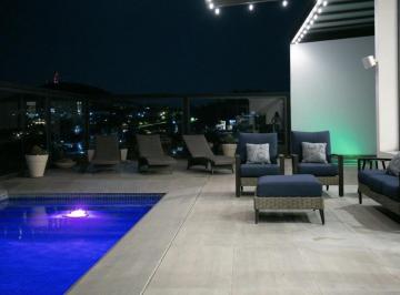 Casa de 4 habitaciones, Corregidora · Casa en Venta en Vista Real y Country Club Corregidora Queretaro