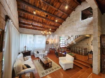 Casa · 455m² · 5 Recámaras · 3 Estacionamientos · Casa en Venta Álamos Querétaro