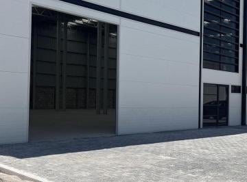 Nave industrial · 450m² · 4 Estacionamientos · Bodega Industrial en Renta Practipark Norte Queretaro