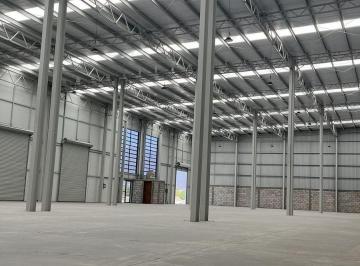 Nave industrial · 1800m² · 16 Estacionamientos · Bodega Industrial en Renta Practipark Norte Queretaro