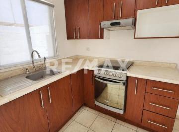 Casa de 2 habitaciones, Querétaro · Venta de Casa en Puerta Verona, Queretaro