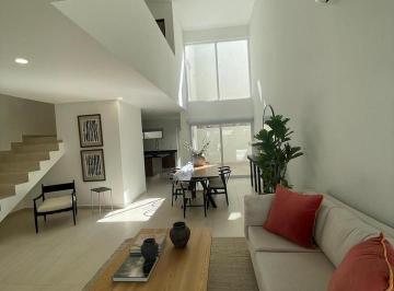 Casa · 150m² · 3 Recámaras · 2 Estacionamientos · Casa en Venta en Zibata Queretaro