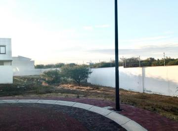 Terreno / Lote · 266m² · Terreno en Venta en Ciudad Maderas Querétaro