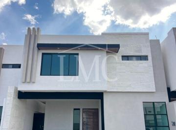 Casa de 4 habitaciones, Ramos Arizpe · Se Vende Hermosa Casa a Estrenar en Residencial Valle de Fontanna
