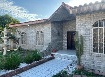 Casa · 300m² · 3 Recámaras · 1 Estacionamiento · Venta y Renta Col. Petrolera, Reynosa Tamaulipas