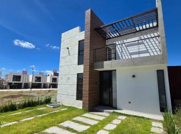 Casa · 145m² · 2 Estacionamientos · Casa en Real Hidalgo Bronce 2