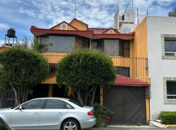 Casa · 374m² · 4 Recámaras · 3 Estacionamientos · Casa en Venta, Campestre Coyoacán - (4)