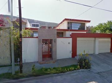 Casa de 4 habitaciones, Monterrey · Casa en Venta en República Dominicana, Vista Hermosa, Monterrey, Nuevo León, Clg