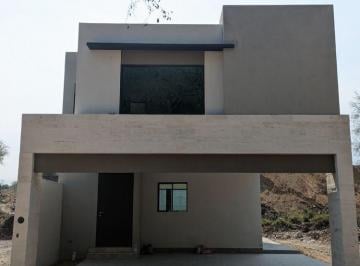Casa de 3 habitaciones, Santiago · Casa en Venta en Santiago, N. L.