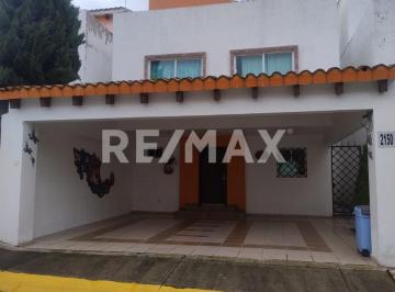 ea130c6a8958e7c4c8254cd1564188c9d8a04ccbc618ab76cc0aa274ff12c77c · Lts Casa en Venta en San Bartolomé Tlaltelulco, Metepec