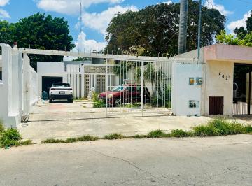 Casa uso de suelo de 4 habitaciones, Mérida · Venta Casa Sobre Av a 3 Cuadras de La Plancha en Merida Yucatan