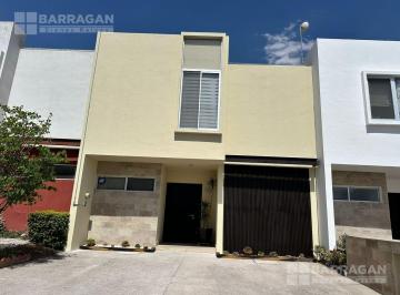 Casa · 123m² · 3 Recámaras · 2 Estacionamientos · Casa en Venta en Virreyes, Lomas del Marqués