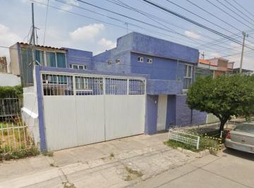 Casa de 4 habitaciones, Zapopan · Ixtepete 3145 Pinar de La Calma Zapopan Jalisco Jfe