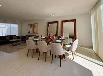 Casa en condominio · 167m² · 3 Recámaras · 2 Estacionamientos · Fp Casa en Venta en Albatros Metepec