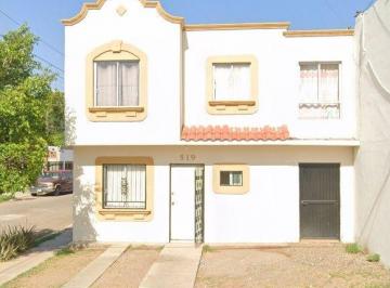 Casa de 3 habitaciones, Cajeme · Casa en Venta en Casa Blanca, Ciudad Obregon, Sonora.
