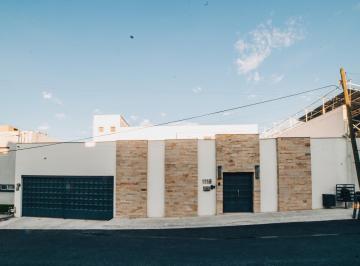 Casa · 696m² · 4 Recámaras · 6 Estacionamientos · Casa en Venta en Lomas del Valle