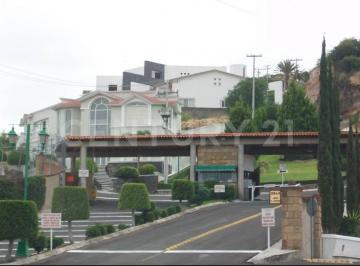 Terreno / Lote · 494m² · Terreno en Venta en Pedregal de Querétaro