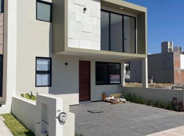 Casa de 4 habitaciones, Morelia · Casa a Unas Cuadras de La Fiscalía, El Infonavit