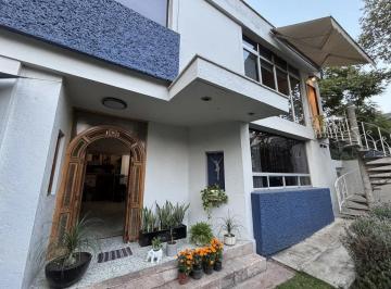 Casa · 380m² · 4 Recámaras · 4 Estacionamientos · Casa en Venta Chimalistac a Unos m de La Parroquia de Chimalistac