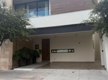 Casa de 3 habitaciones, García · Casa en Venta Fraccionamiento Privado, Cumbres García