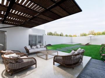 Casa · 111m² · 3 Recámaras · 2 Estacionamientos · Casa con Vista Al Lago