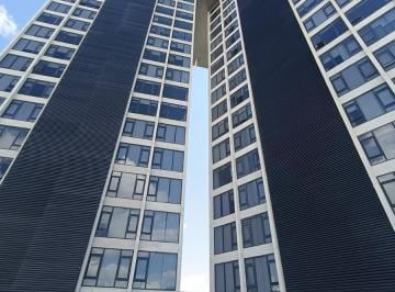 Departamento · 60m² · 2 Recámaras · 1 Estacionamiento · Departamento en Renta con Hermosa Vista Panorámica a Los Arcos