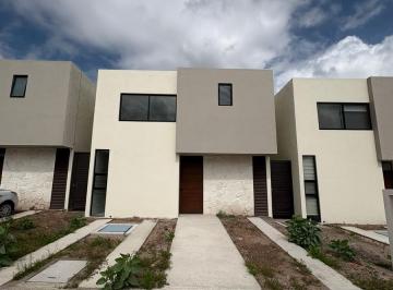 Casa · 150m² · 3 Recámaras · 2 Estacionamientos · Casa en Venta Codominio Viu Panorama