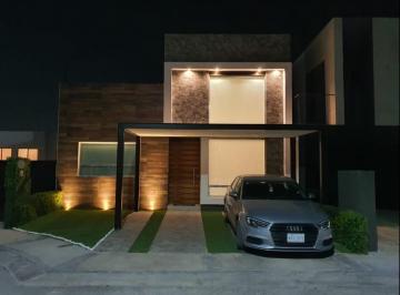 Casa · 125m² · 2 Recámaras · 2 Estacionamientos · Casa en Venta Para Estrenar de Doble Altura