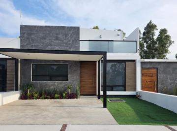 Casa · 105m² · 2 Recámaras · 2 Estacionamientos · Estrena Casa en Venta de Una Planta