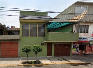 Casa de 3 habitaciones, Nezahualcóyotl · Casa en Nezahualcoyotl de Tres habitaciones.¡Oportunidad de Remate!