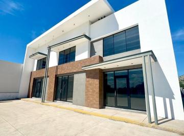 Edificio · 998m² · 15 Estacionamientos · Edificio Comercial en Venta en Urbi Villa del Rey Al Sur de Hermosillo, Sonora