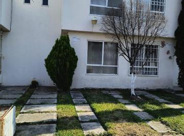 Casa · 65m² · 3 Recámaras · 1 Estacionamiento · Casa en Venta en Cuatla Morelos