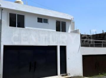 Casa · 216m² · 3 Recámaras · 2 Estacionamientos · Venta de Casa Nueva en Lomas de Tzompantle, Cuernavaca
