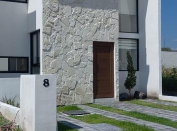 Casa de 3 habitaciones, El Marqués · Casa en Venta