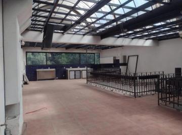 Casa · 408m² · 3 Recámaras · Casa con Uso de Suelo en Lomas de Chapultepec