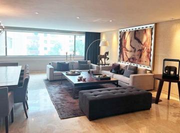 Departamento · 300m² · 3 Recámaras · 3 Estacionamientos · Departamento en Venta en Priv. de Tamarindos