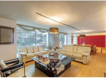 Casa · 419m² · 4 Recámaras · 2 Estacionamientos · Casa en Venta en Lomas de San Angel Inn!