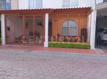 Casa · 240m² · 3 Recámaras · 1 Estacionamiento · Casa en Venta Fracc Valle del Río San Pedro