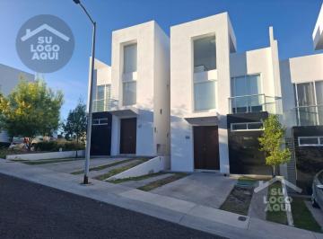 Casa en condominio · 135m² · 3 Recámaras · 2 Estacionamientos · PH - Fraccionamiento Zibatá